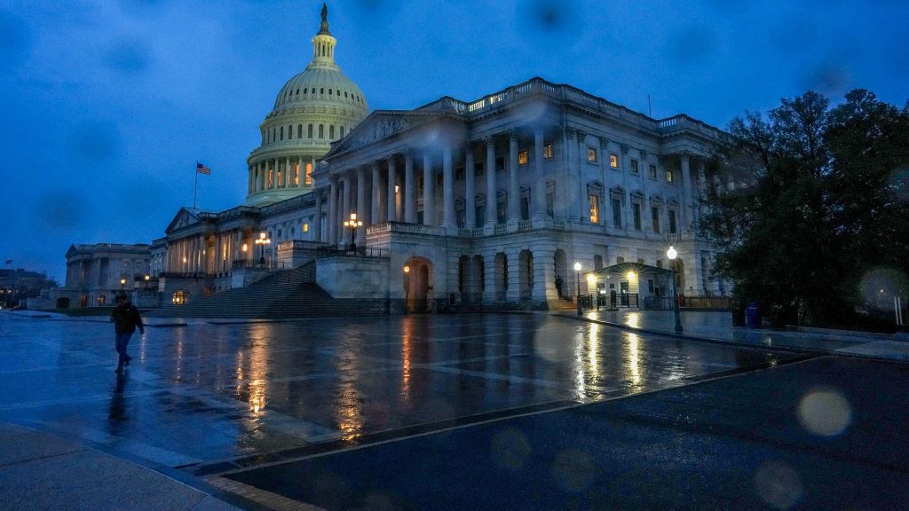 Rainy Stretch Moves Into the Northeast