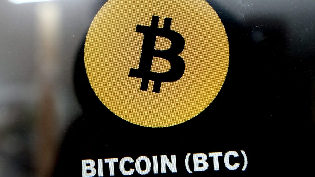 Bitcoin Rally Gets Hot, But Traders Warn It May Be Early