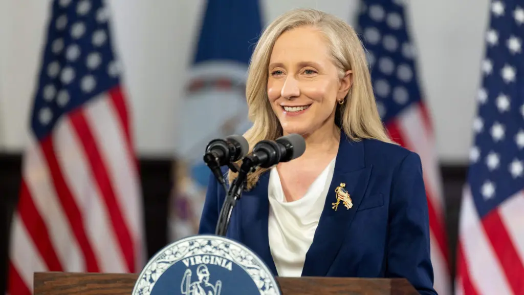 virginia-governor-spanberger-gives-democratic-rebuttal-to-trumps-state-of-the-union-address