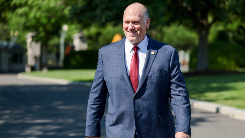 Tom Homan Puts Hochul on Notice Over ICE in New York