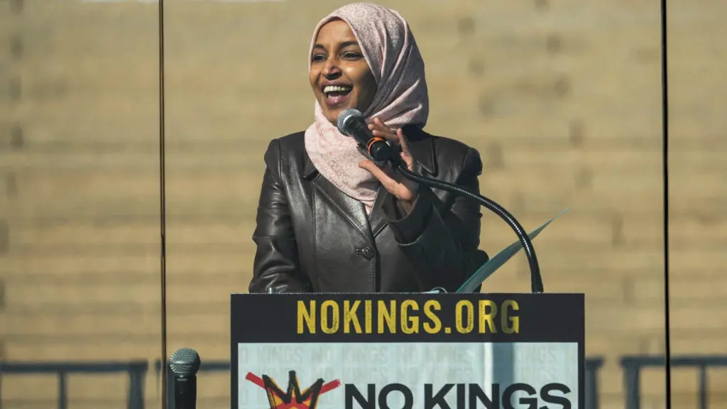 no-kings-protest-in-st-paul-6