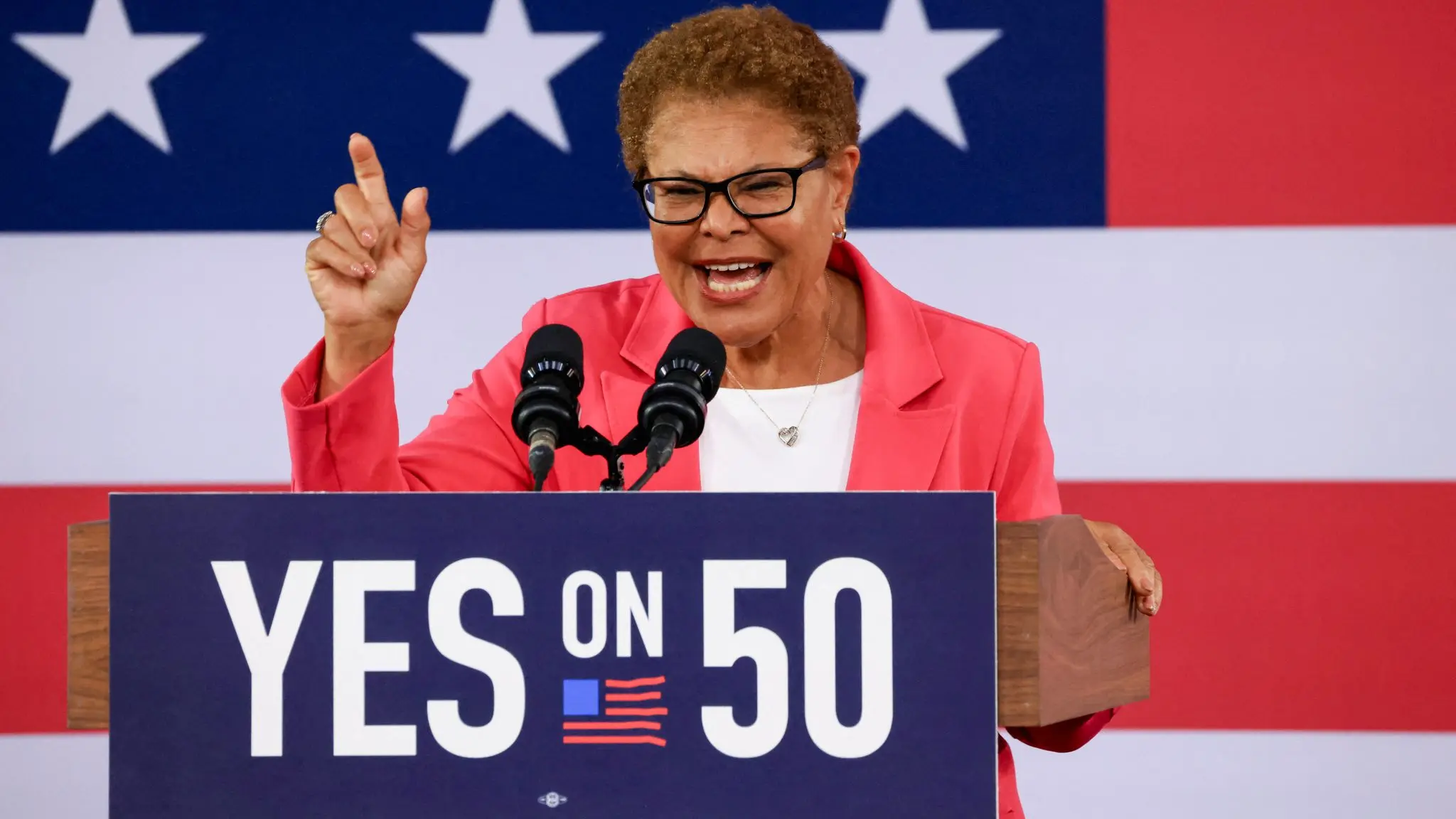 rally-in-support-of-a-yes-vote-on-proposition-50-at-the-los-angeles-convention-center-5