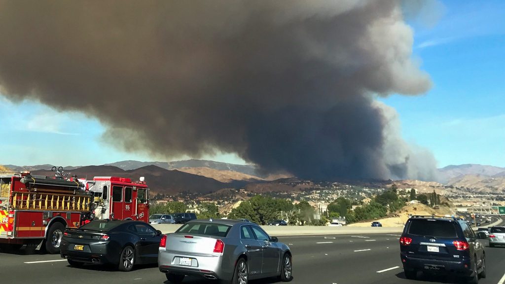 Brush Fire in California Evacuates Thousands…