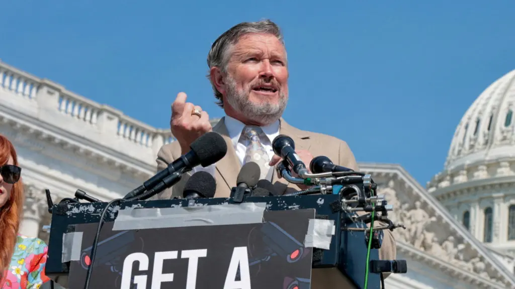 file-photo-u-s-rep-massie-and-rep-boebert-hold-a-news-conference-to-introduce-their-surveillance-accountability-act-at-the-u-s-capitol-in-washington-2