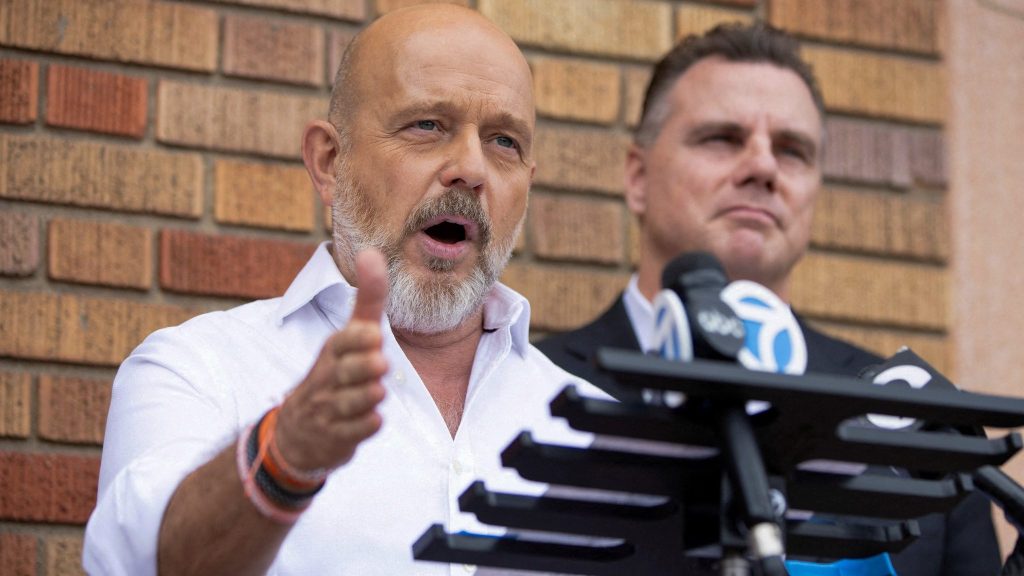 Trump Pushes Steve Hilton As California Governor Primary Reaches Voters
