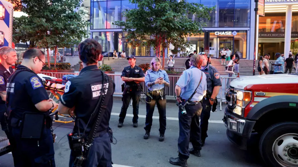 stabbing-incident-at-penn-station-in-new-york-city