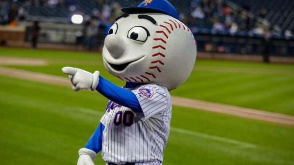 Mets Open Cleveland Series Looking For Reset