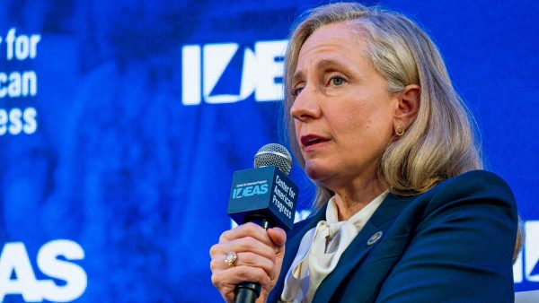 Spanberger Met With Boos At Virginia Fiddlers Event