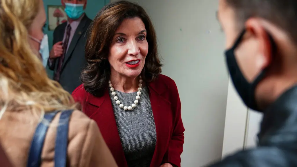 governor-of-new-york-kathy-hochul-arrives-at-an-event-in-new-york-3