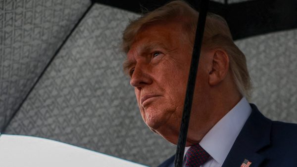 Trump Changes Ai to Si