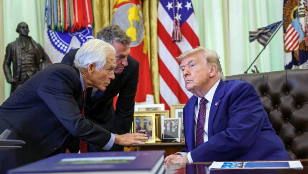 Peter Navarro Warns of Economic Risks from Democratic Socialist Policies