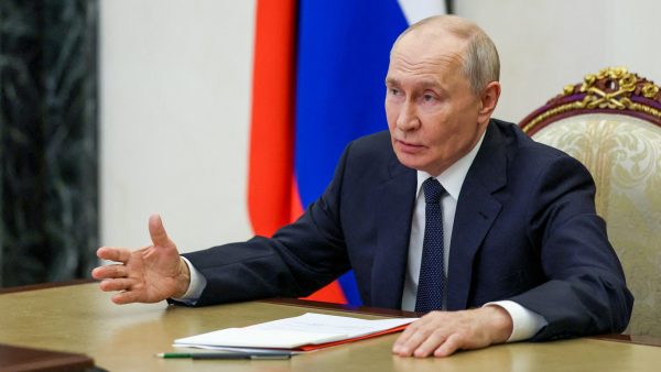 WHO Presses Russia on Plague Rumours