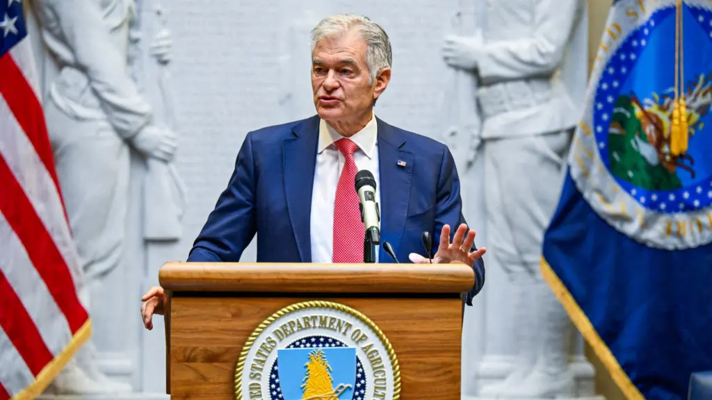 agriculture-secretary-brooke-rollins-announces-new-policy-during-national-agriculture-day-event-2