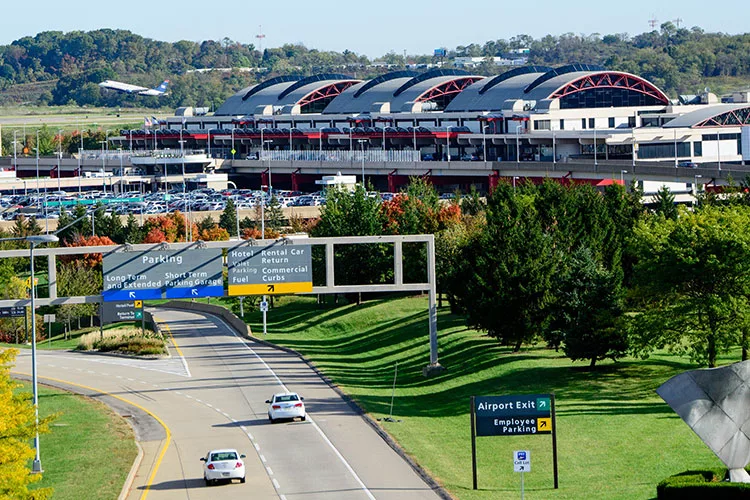 Long Lines Expected at Pittsburgh International Airport | Lightner ...