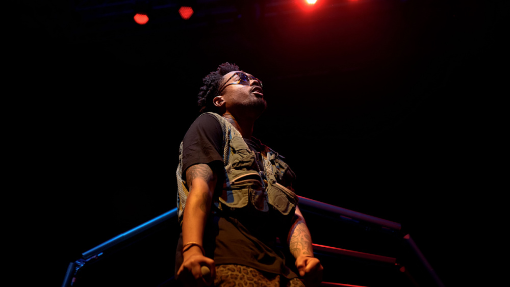 shutterstock_1395383945694351