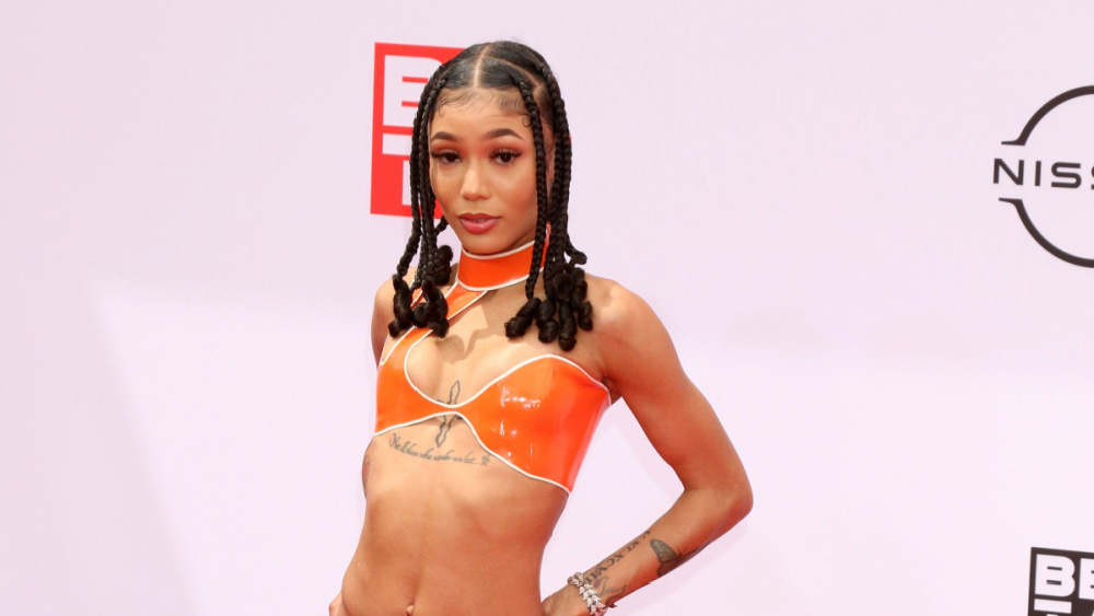 shutterstock_1998633404815862