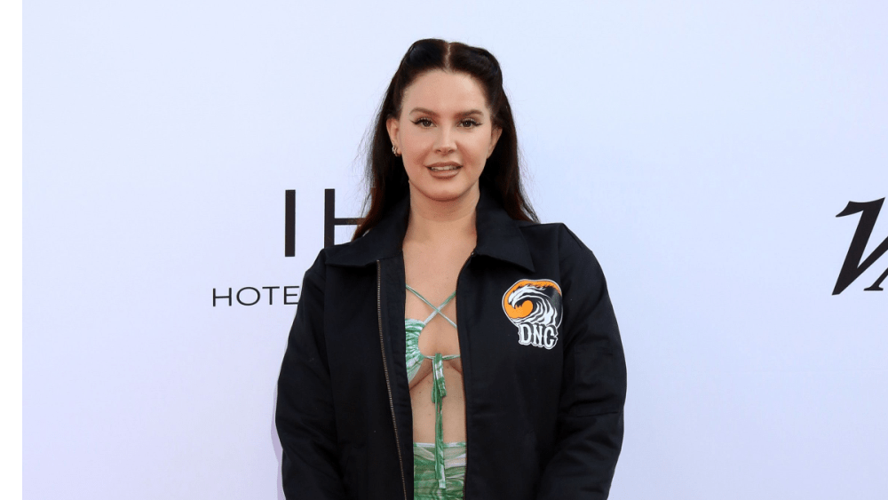 shutterstock_2093282122301961