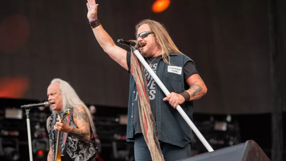 shutterstock_2263926809370766