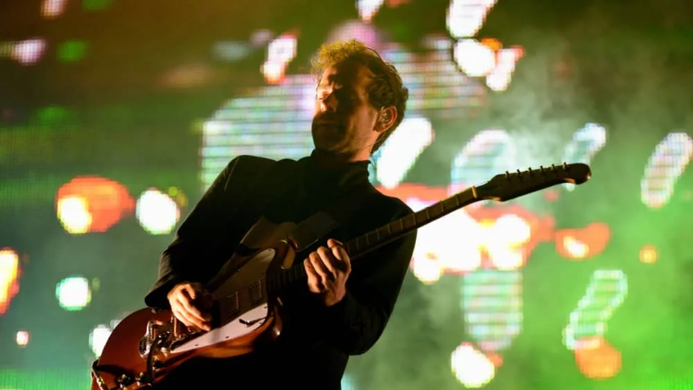 shutterstock_215573119400137