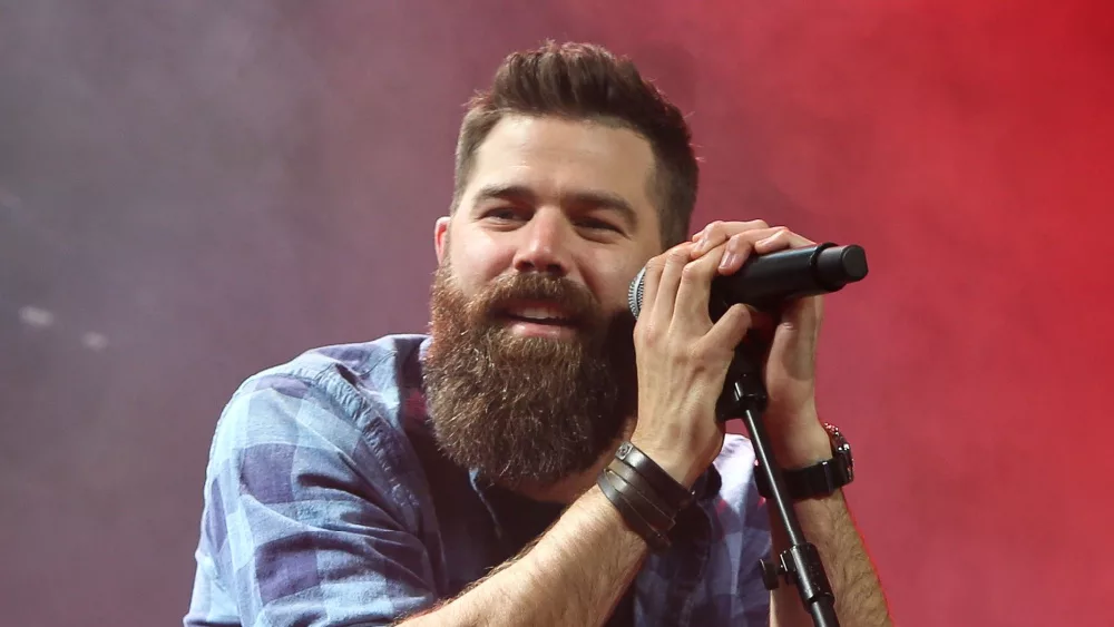 shutterstock_1431361748987247