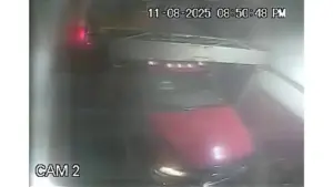 truck-at-vienna-car-wash-jpeg-2