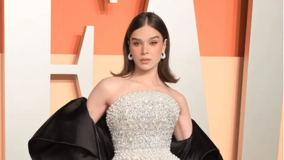 Hailee Steinfeld at the Vanity Fair Party. Los Angeles^ CA. 02MAR2025