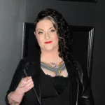 shutterstock_1327524428685177