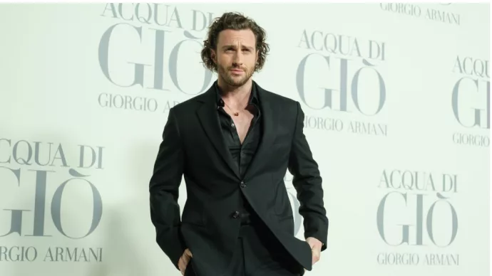 Aaron Taylor Johnson attends the Madrid photocall for "ACQUA DI GIO" By Giorgio Armani at Matadero Madrid on March 07^ 2024 in Madrid^ Spain.