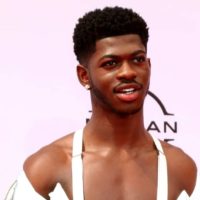 shutterstock_1998636506-2