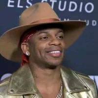 shutterstock_2260890727902220