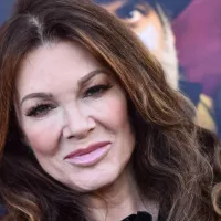 shutterstock_2192474651793288