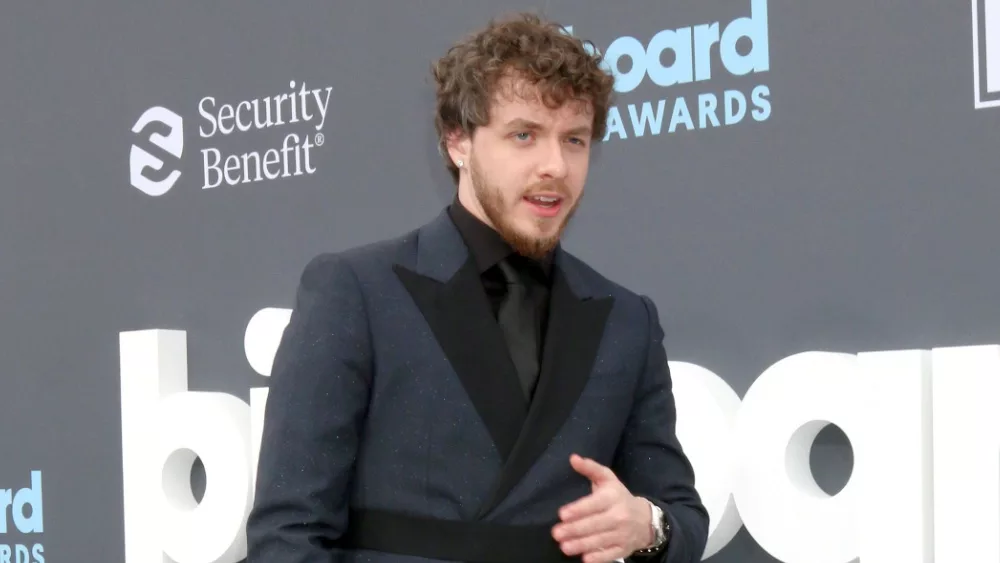 shutterstock_2212776139543532