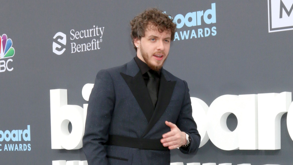 shutterstock_2212776139655306