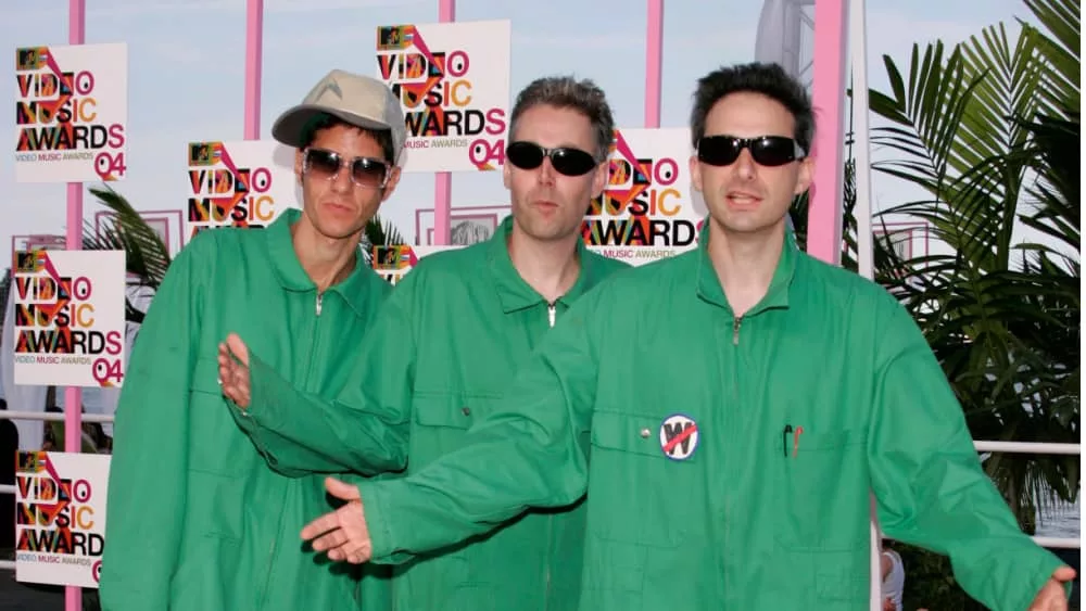 shutterstock_1027012888502449