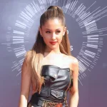 Ariana Grande arrives to the 2014 Mtv Vidoe Music Awards on August 24^ 2014 in Los Angeles^ CA