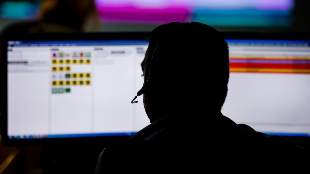 911-dispatch-adobe-stock-photo-1