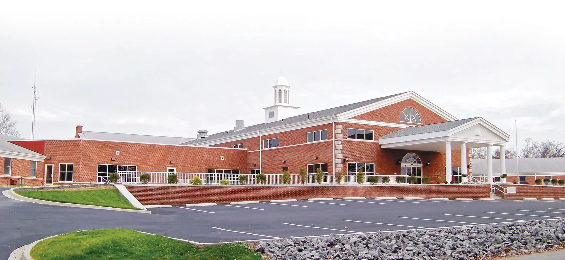 salem-township-hospital-builing-jpg-2