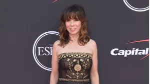 Linda Cardellini arrives to ESPY Awards 2019 on July 10^ 2019 in Hollywood^ CA