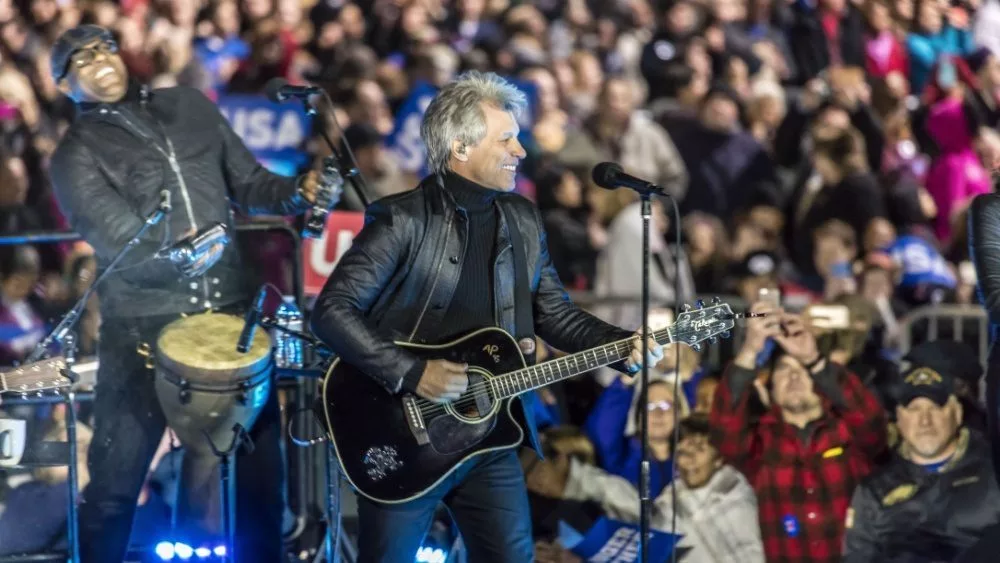 Jon Bon Jovi performs at an election eve rally for Hillary Clinton NOVEMBER 7^ 2016^ INDEPENDENCE HALL^