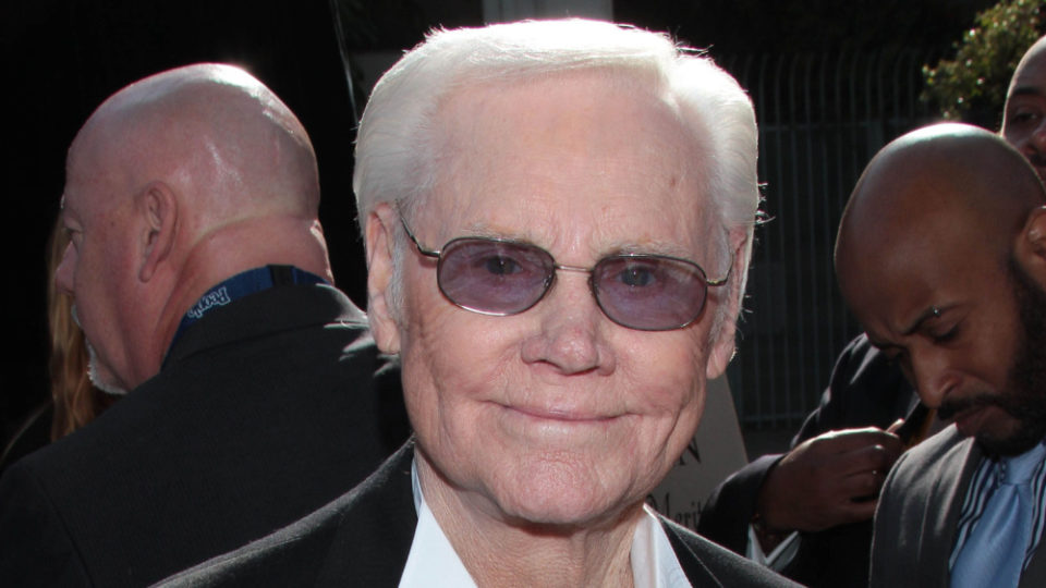 Dierks Bentley, Brad Paisley and more to perform at Jones