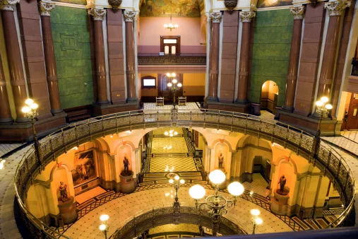 illinois-capitol-building