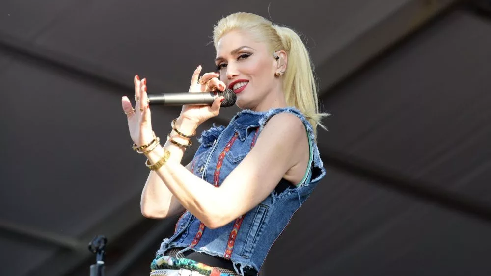 Gwen Stefani performs with her band No Doubt at the New Orleans Jazz and Heritage Festival New Orleans^ LA - May 1^ 2015