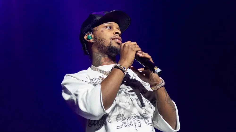 Toosii Performs on the Nostalgia Tour in Jacksonville Florida USA December 18^ 2023 at The Vystar Veterans Memorial Arena