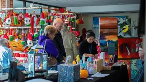 siu-holiday-craft-fair-jpeg