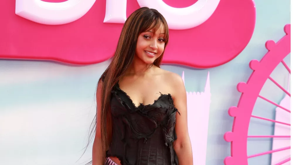 shutterstock_2330941693692564