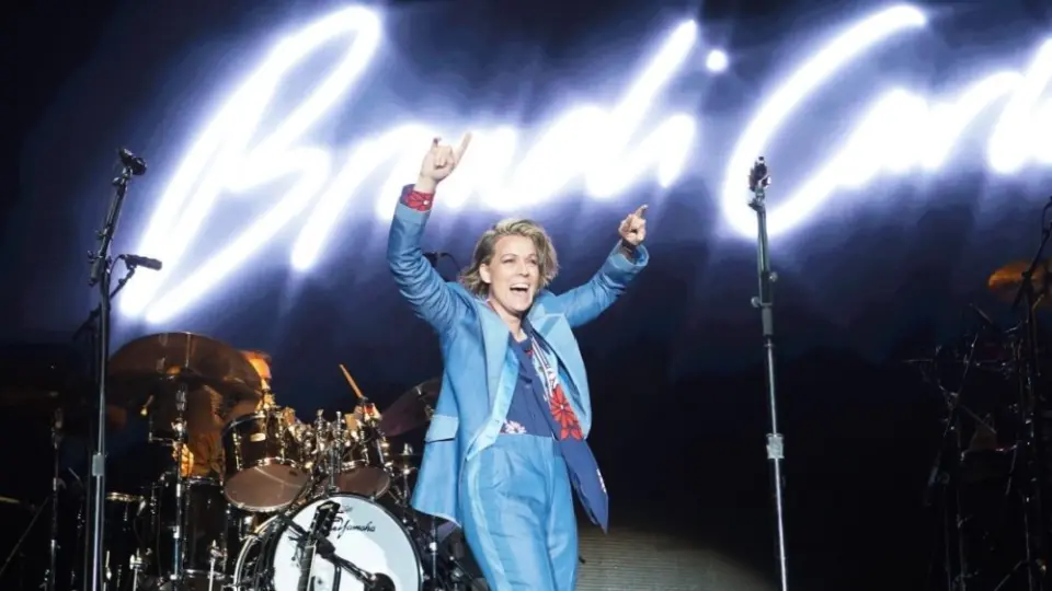 Brandi Carlile performs at the 2022 Sound on Sound Music Festival Bridgeport^ Connecticut - September 25^ 2022 Singer songwriter