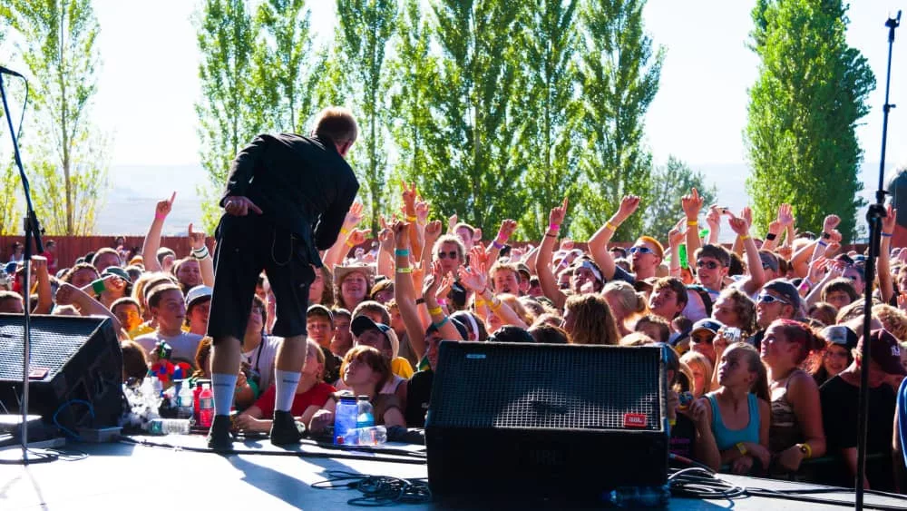 shutterstock_178684145109877