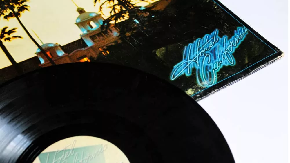 shutterstock_2001256829643481