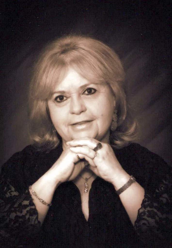 lee-connie-photo-jpg