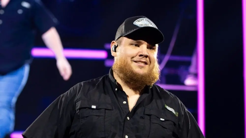 Luke Combs performs live at ao arena manchester uk. Manchester^ United Kingdom^ 17th october 2023